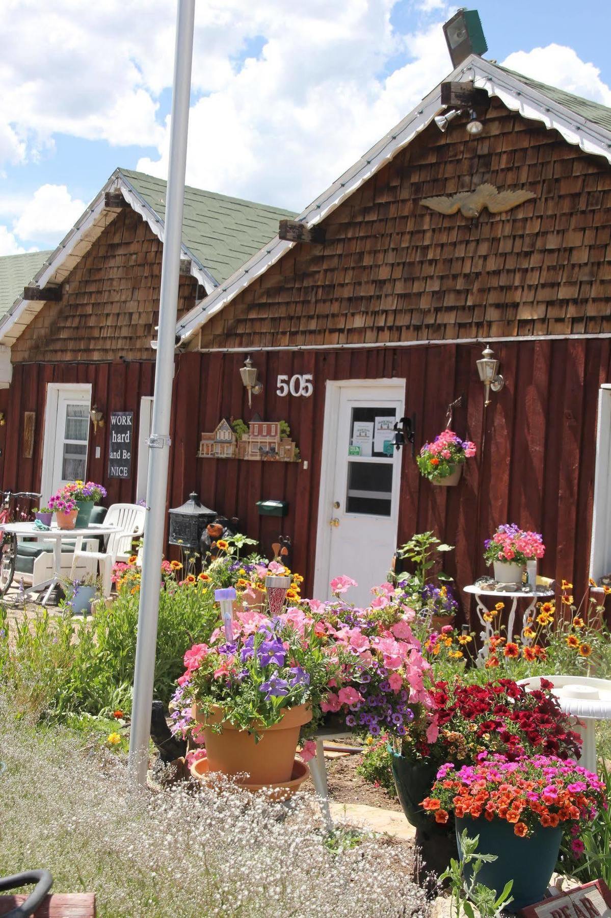 Black Bear Inn Dubois Eksteriør billede
