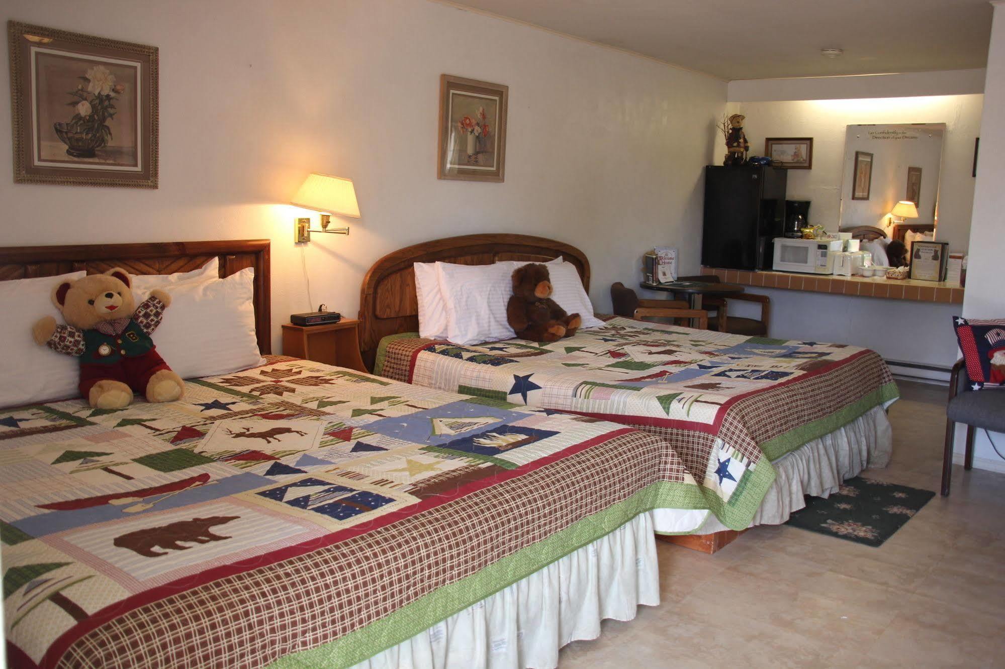 Black Bear Inn Dubois Eksteriør billede