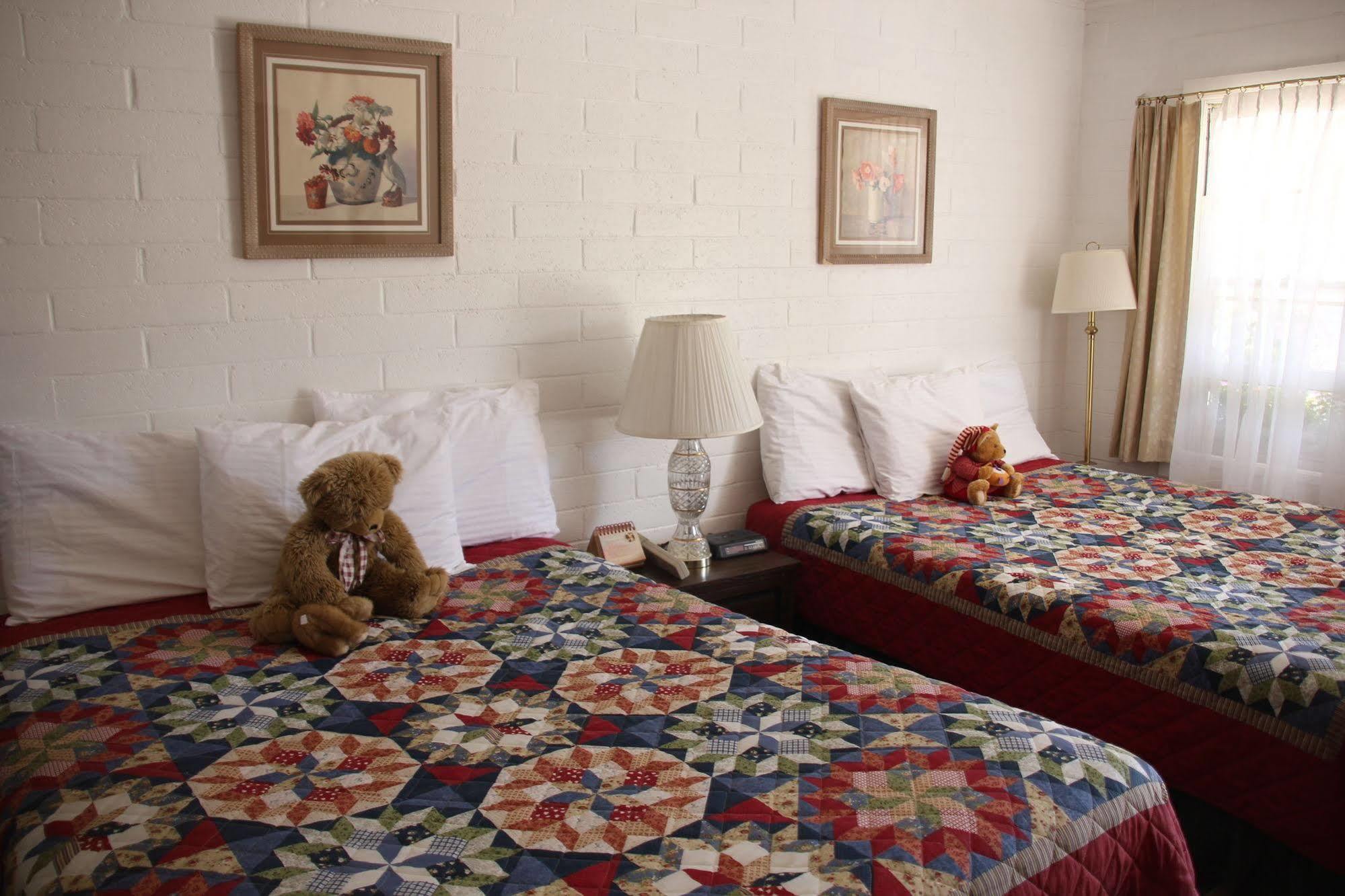 Black Bear Inn Dubois Eksteriør billede